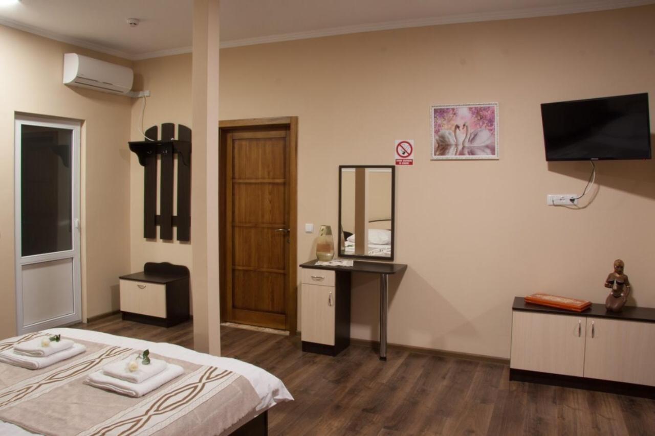 Hotel 7/24 Brovary Exterior foto